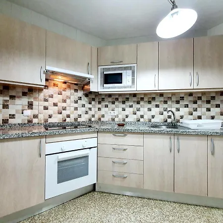 Low Cost Homestay *